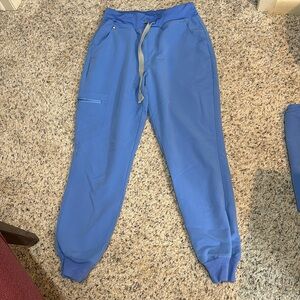 Figs joggers size small